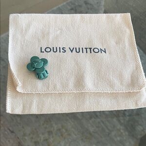 Louis Vuitton charm with sm wallet dustbag